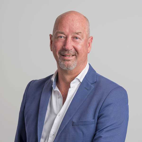 Adriaan van der Peijl