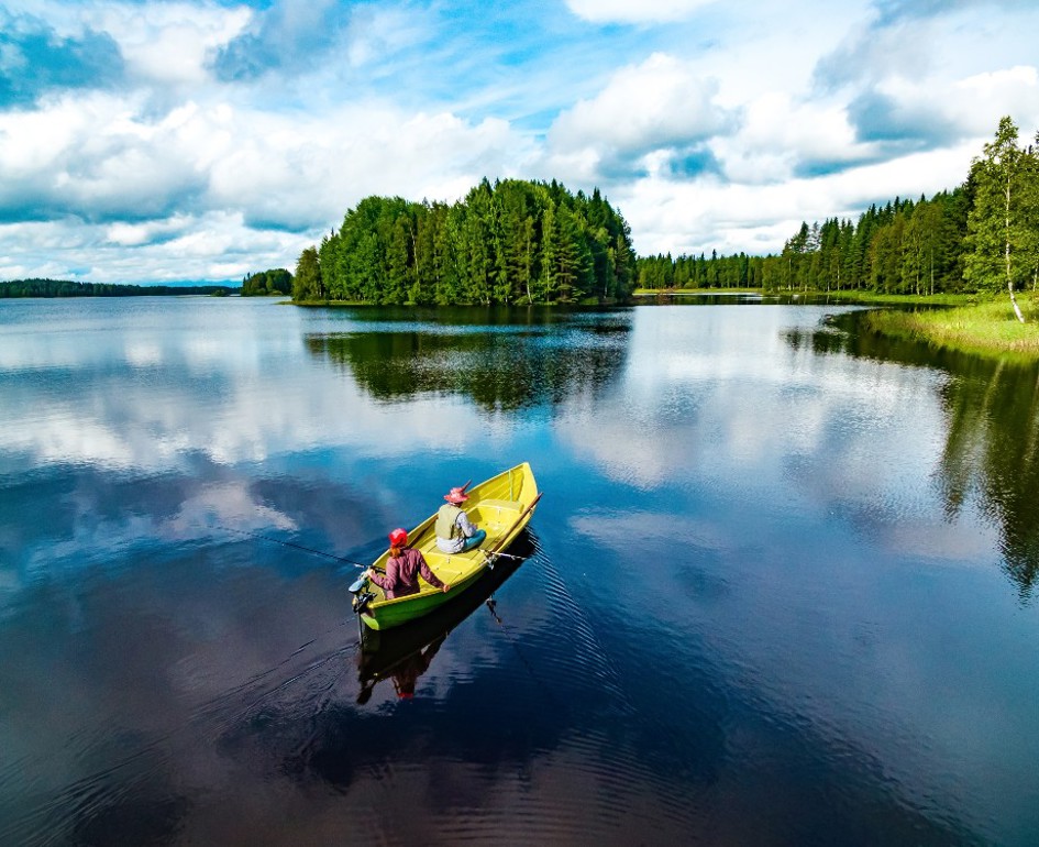 Shutterstock 1950372253